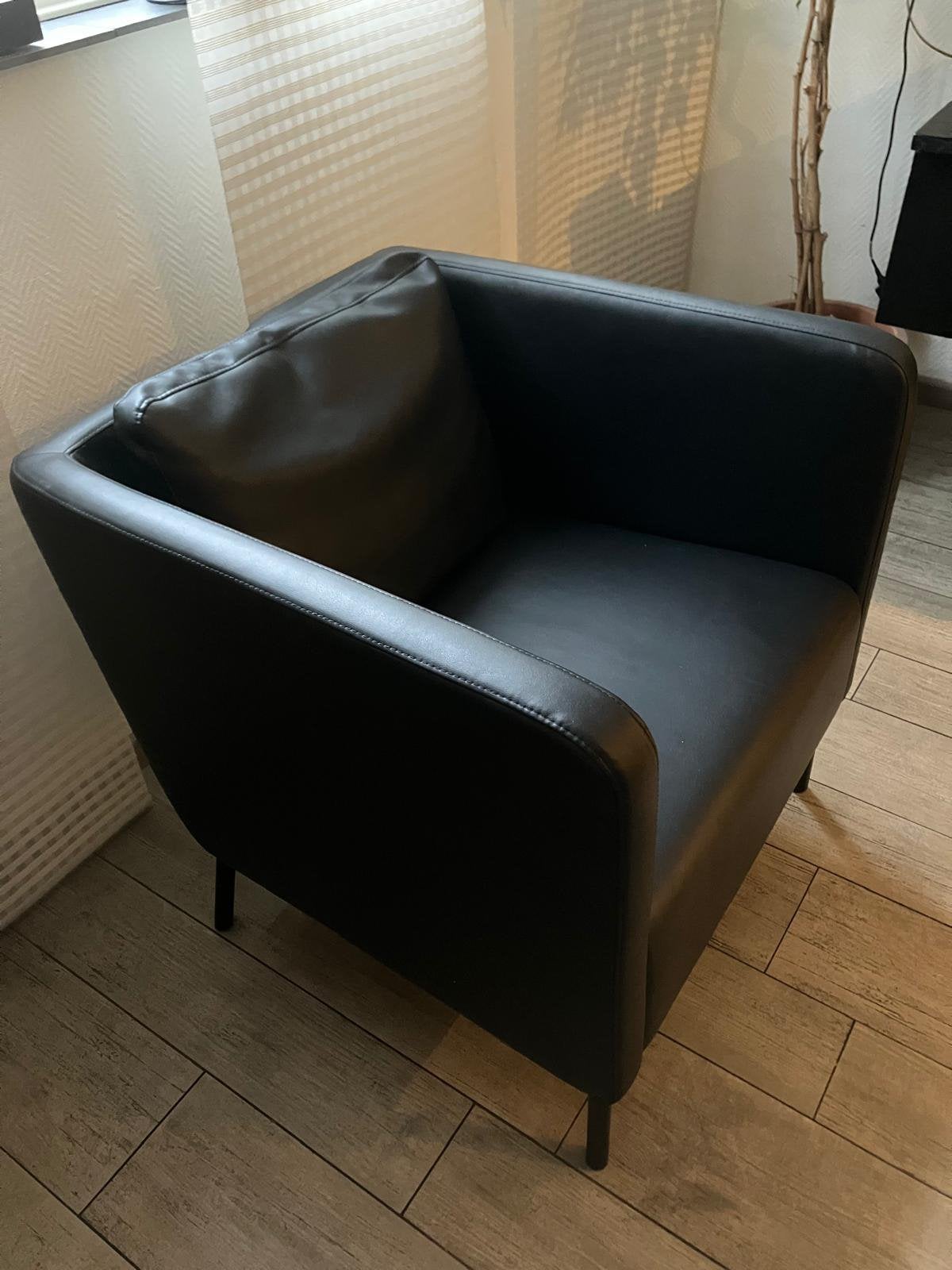 Ikea bomstad ekerö stoel zwart, Huis en Inrichting, Ophalen, Zo goed als nieuw, Minder dan 75 cm, 50 tot 75 cm