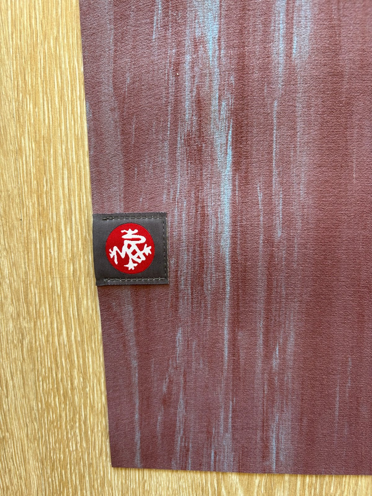 Manduka Extra Light Travel Yogamat - Lichtgewicht & Opvouwba, Ophalen, Zo goed als nieuw, Yogamat