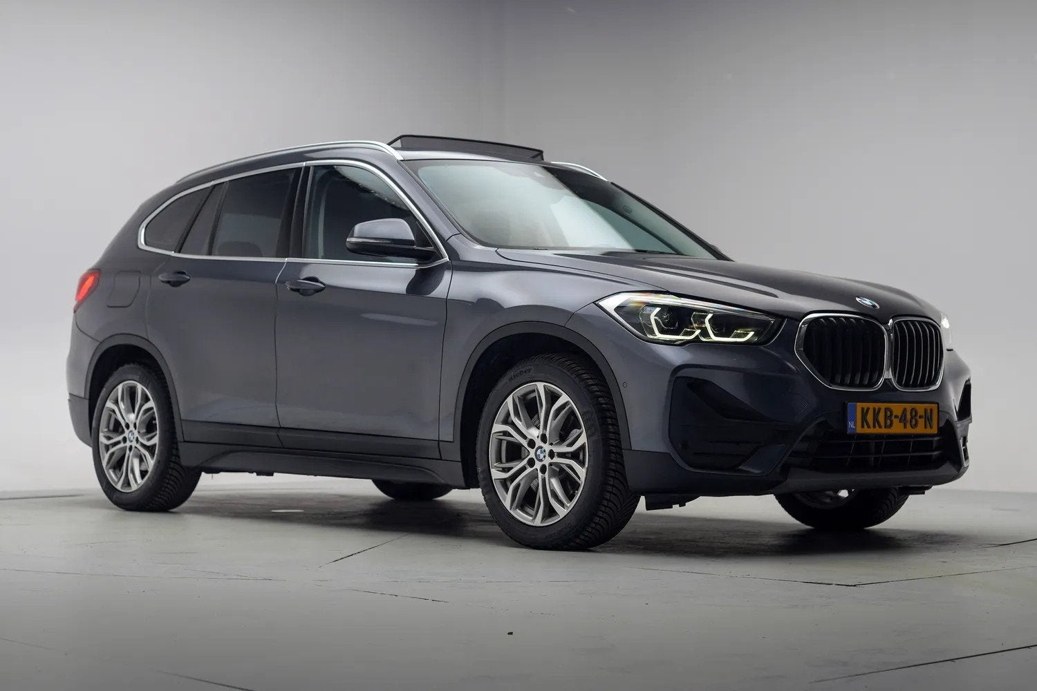 Foto 38 van BMW X1 xDrive 25e eDrive Executive Aut.[ Panorama Camera Nav