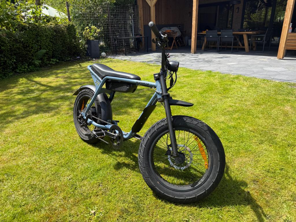 ≥ Super 73 ZX Blauw - Sport remmen, pegs, hoogwaardig slot