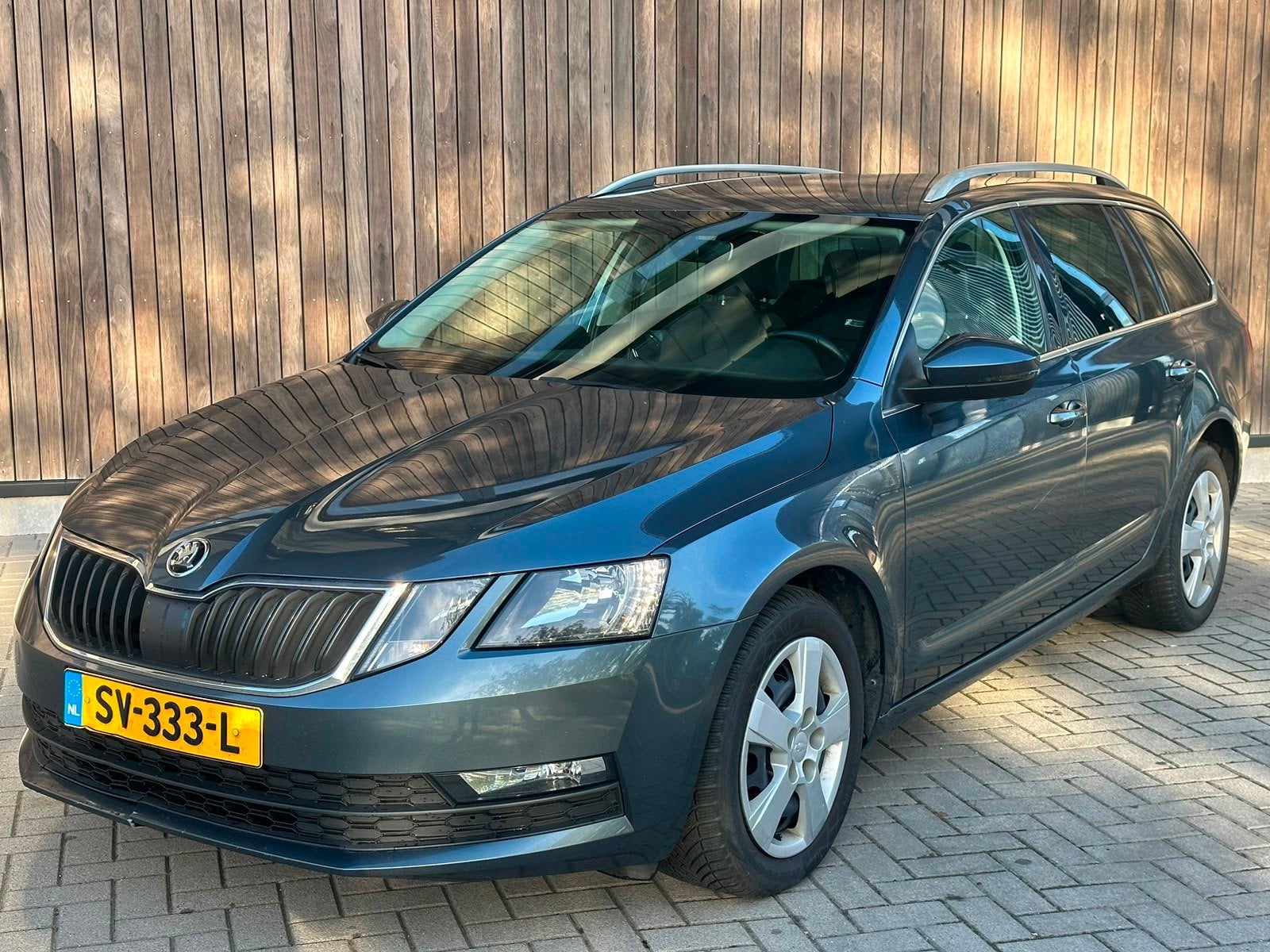 Skoda Octavia Combi 1.6 TDI Clever Edition| DSG |NAVI | CLIM, Auto's, Adaptive Cruise Control, Gebruikt, Euro 6, 4 cilinders