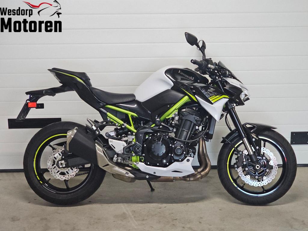 *VERKOCHT* KAWASAKI Z900 (bj 2021) 6,955 km, Motoren, 4 cilinders, Motorrijbewijs A, 948 cc, Bedrijf