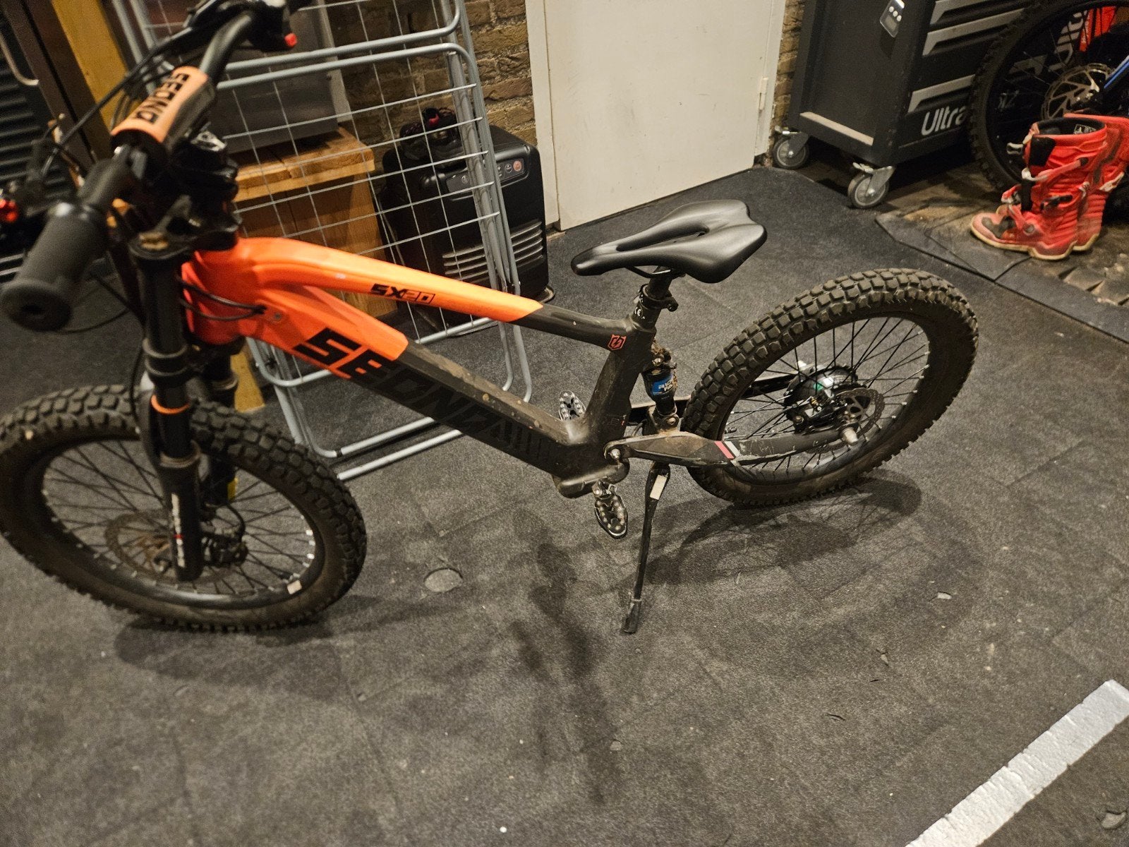 Foto 4 van Sedna 20 inch kinderfiets - Ideaal voor jonge avonturiers