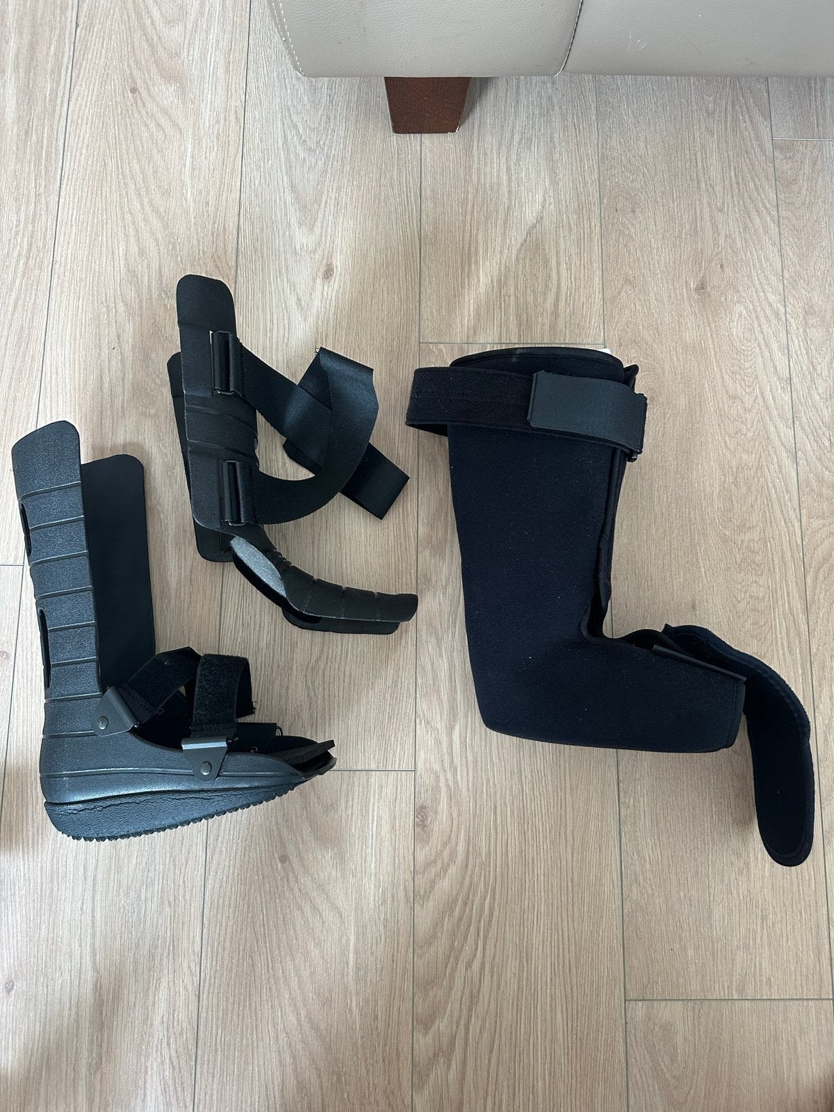 Moon boot for broken ankle size small/medium, Ophalen