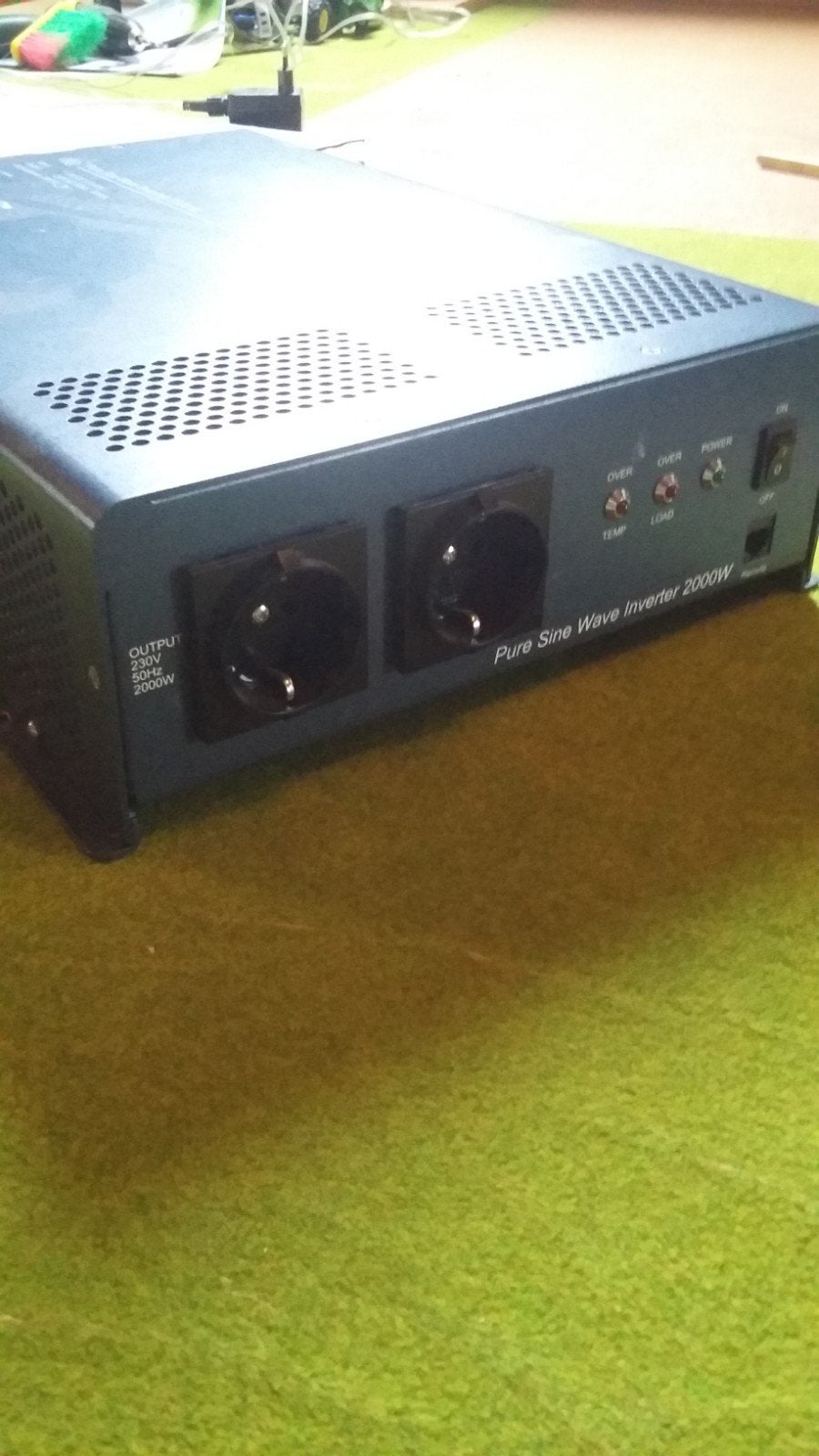 HQ Pure Sine Wave Omvormer 24V naar 230V 2000W, Ophalen, Gebruikt, Overige merken, Elektronica en Kabels