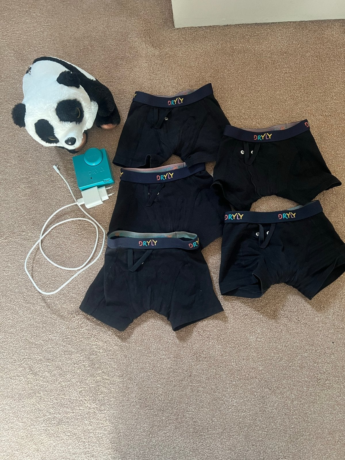 Dryly plaswekker met 5 boxers (110/116) en panda knuffel, Ophalen of Verzenden, Gebruikt