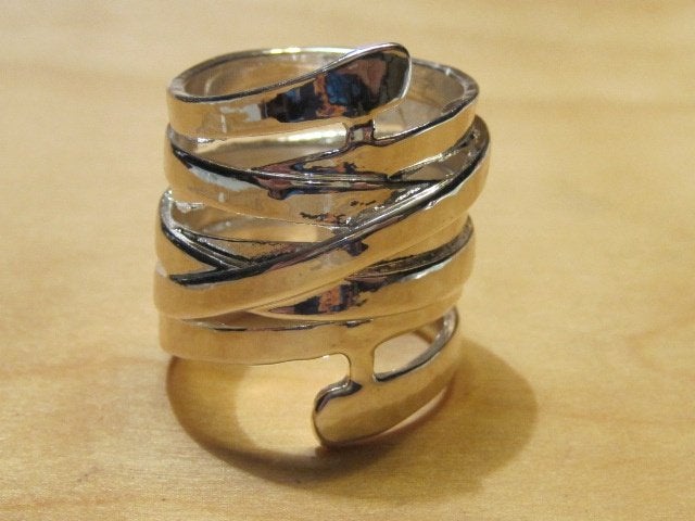r. stevige zilverkleurige ring V (18mm), Overige materialen, Verzenden, Nieuw, 17 tot 18