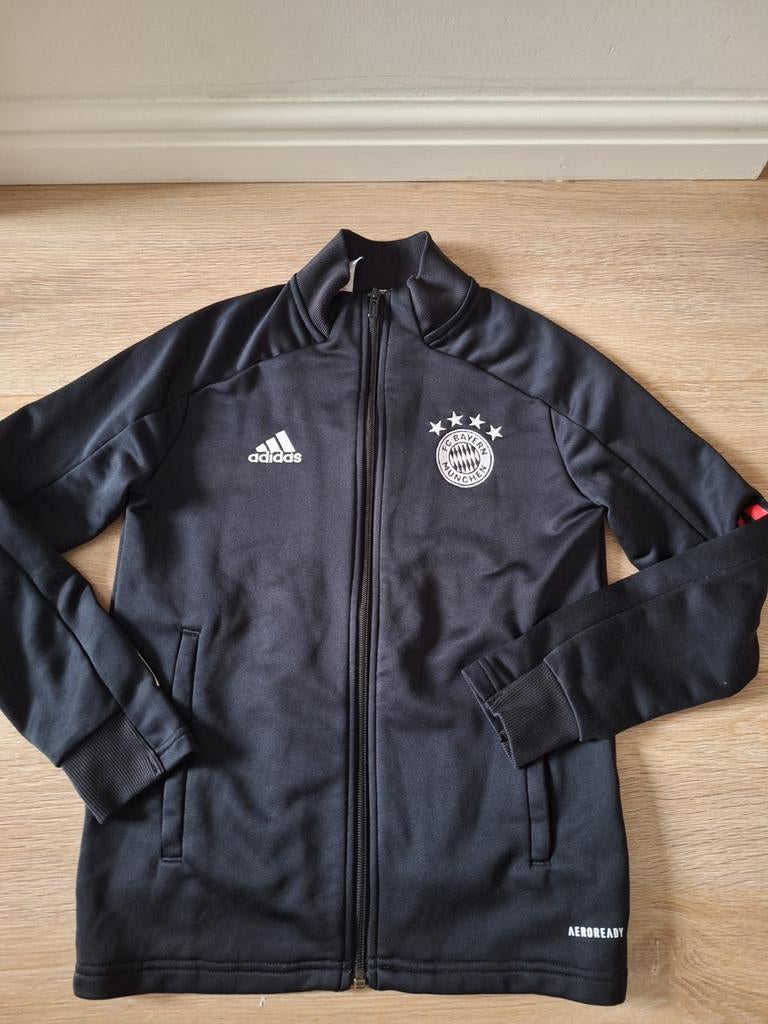 Mooi zwart vest van Adidas FC Bayern Munchen maat 140!, Adidas, Gebruikt, Sport- of Zwemkleding, Ophalen of Verzenden