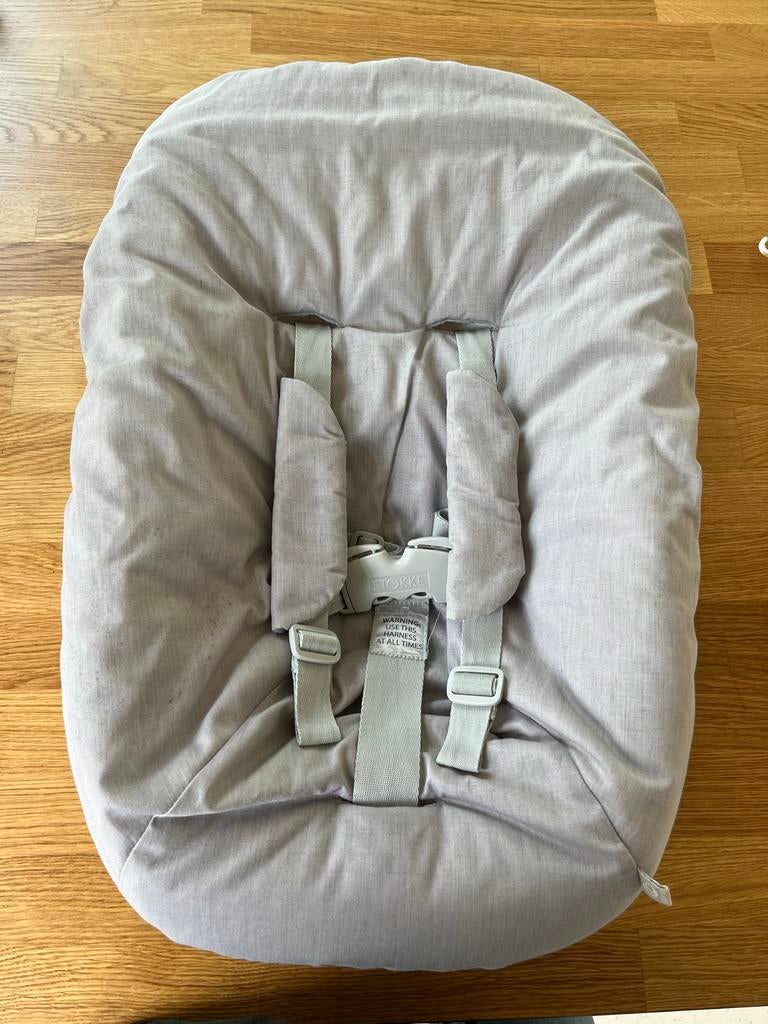 Stokke Tripp Trapp Babyschaal voor de Tripp Trapp stoel, Ophalen of Verzenden, Gebruikt, Meegroeistoel, Gordel(s)
