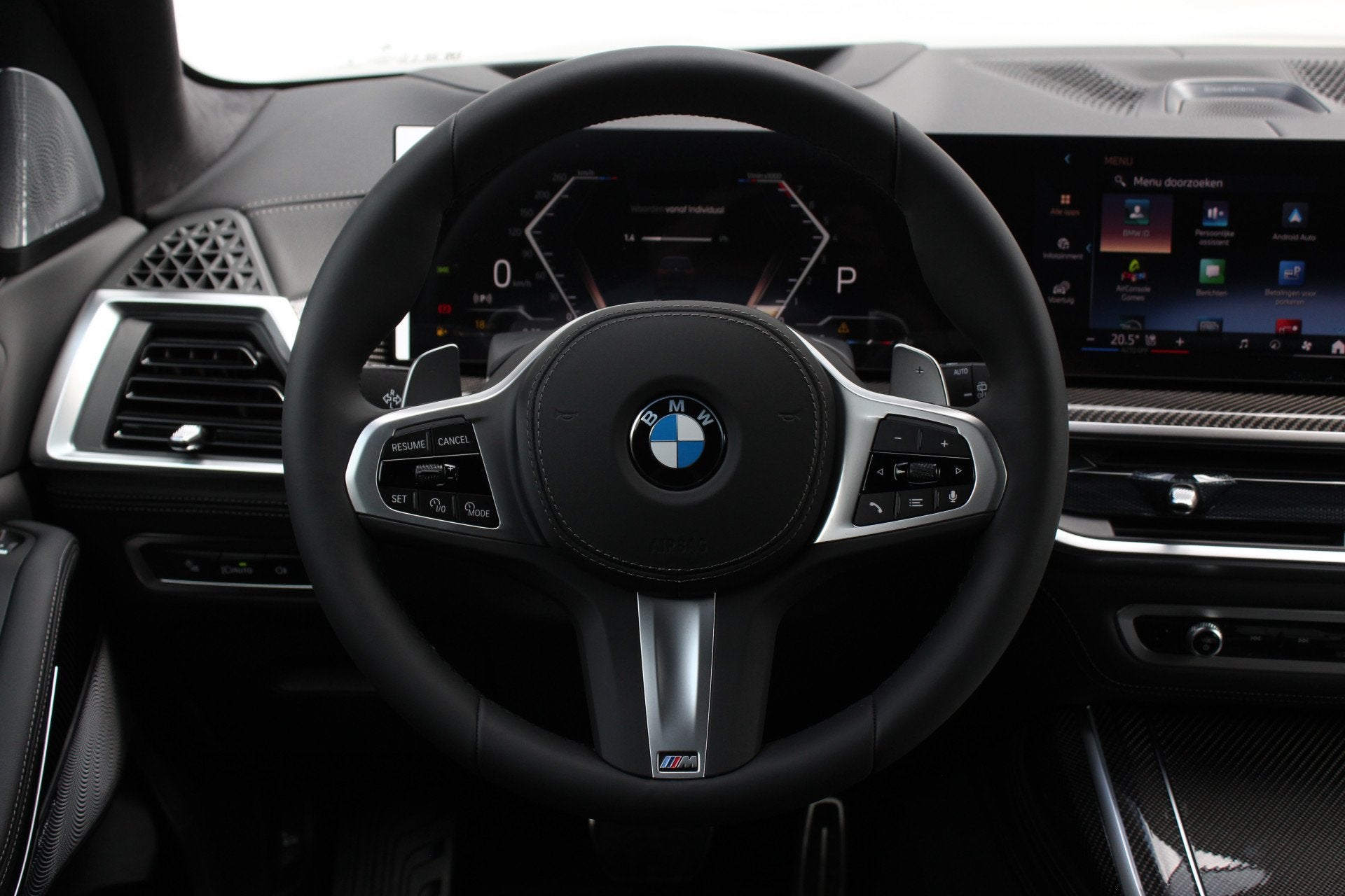 BMW X7 xDrive40i M Sport Automaat / Panoramadak Sky Lounge /, Auto's, Automaat, Dealer onderhouden, Zwart, 7 stoelen