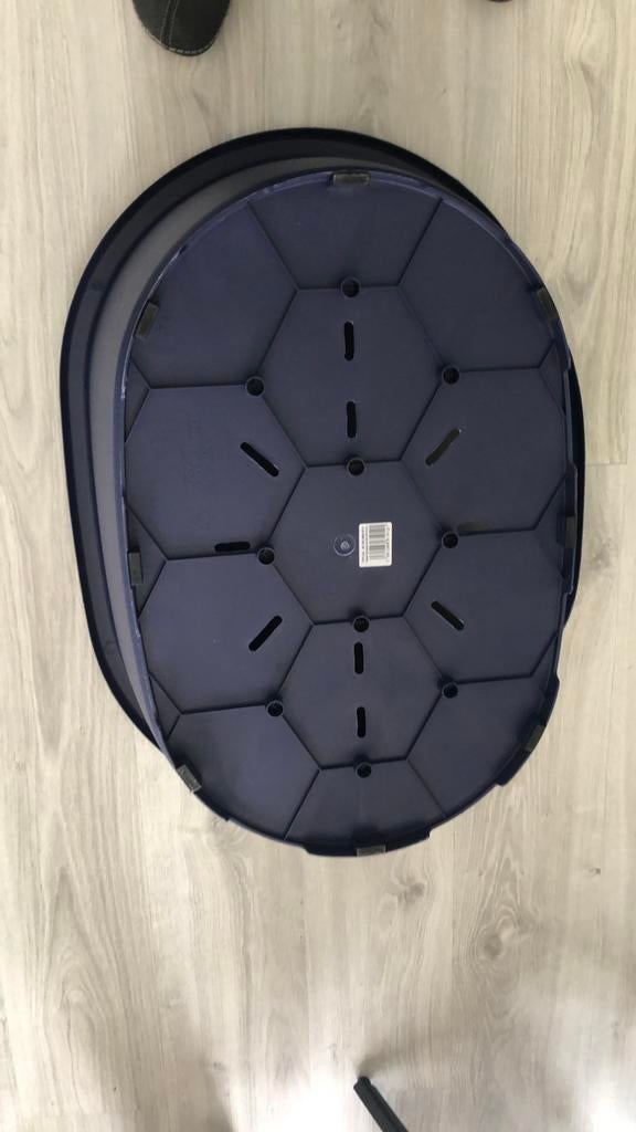 Blauwe mand met kussen 61x61 cm, Dieren en Toebehoren, Hondenmanden, Ophalen, Zo goed als nieuw, Riet