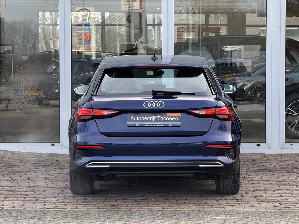Audi A3 Sportback 40 TFSI e Advanced edition | Leer | Stoelv, Gebruikt, 4 cilinders, 1535 kg, Blauw