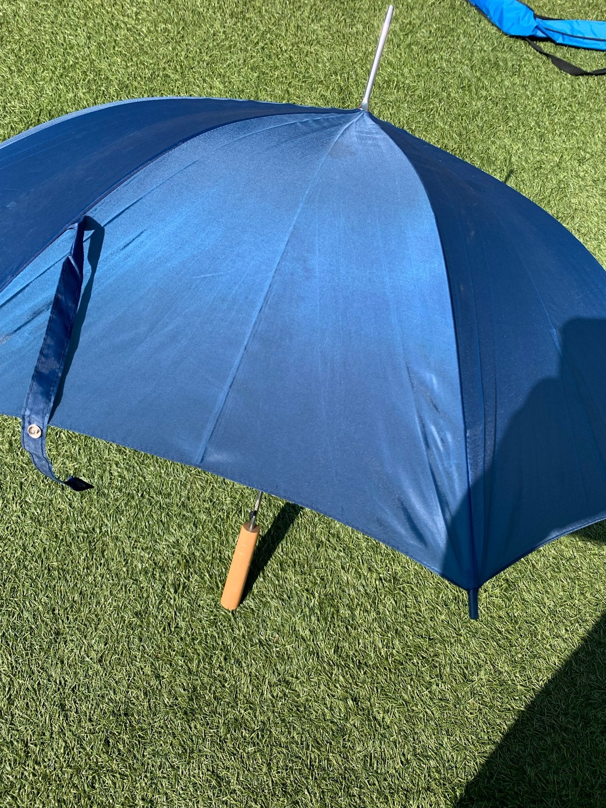 Blauwe paraplu met Politie logo, Ophalen of Verzenden, Zo goed als nieuw, Blauw
