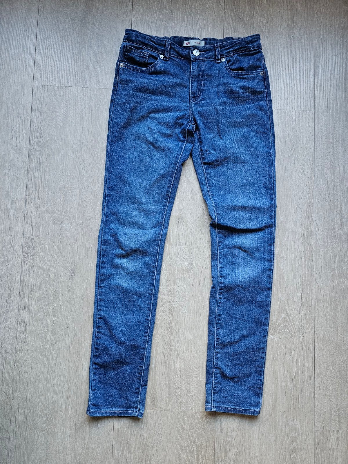 meisjes Levi's 711 skinny 14A / 158, Kinderen en Baby's, Broek, Meisje, Ophalen of Verzenden, Zo goed als nieuw
