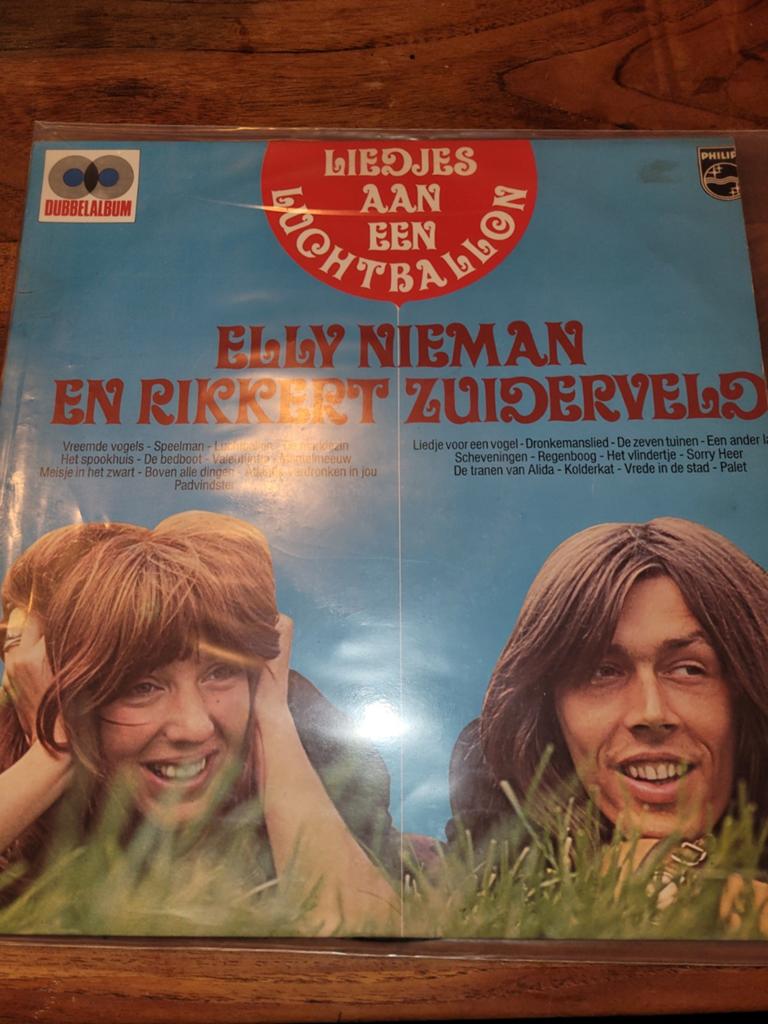Elly Nieman en Rikkert Zuiderveld - Liedjes aan een luchtbal, Gebruikt, Ophalen of Verzenden, 12 inch, Dubbel-LP