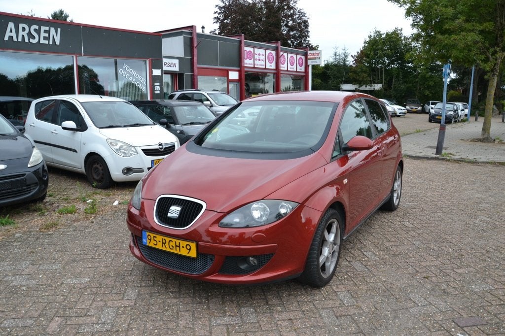 SEAT Altea 1.6 Lifestyle APK 2-8-27 (bj 2008), Auto's, Gebruikt, 1295 kg, 4 cilinders, Euro 4