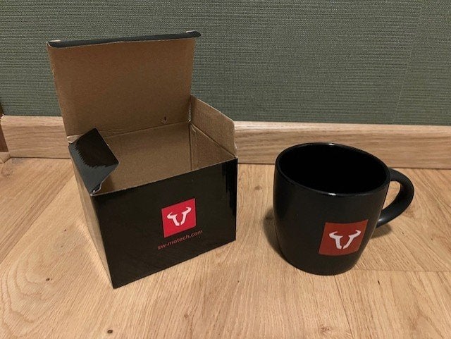Nieuwe Mo-tech mok in cadeau verpakking, Verzamelen, Automerken, Motoren en Formule 1, Ophalen of Verzenden, Nieuw, Motoren