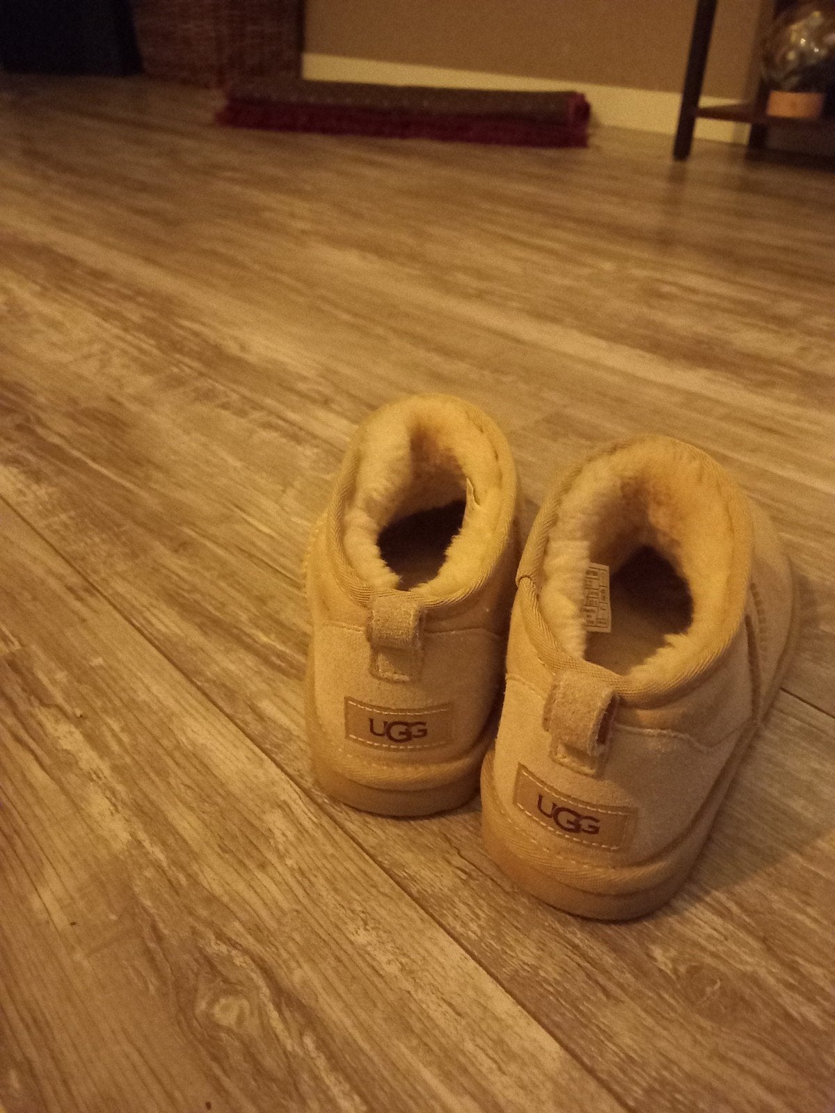 UGG maat 36 - Zo goed als nieuw, UGG, Jongen of Meisje, Overige typen, Ophalen of Verzenden