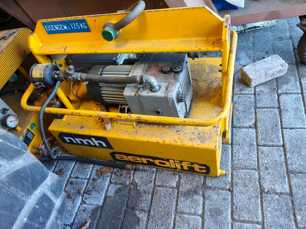 NMH Aerolift vacuümpomp unit - 125 kg, Ophalen