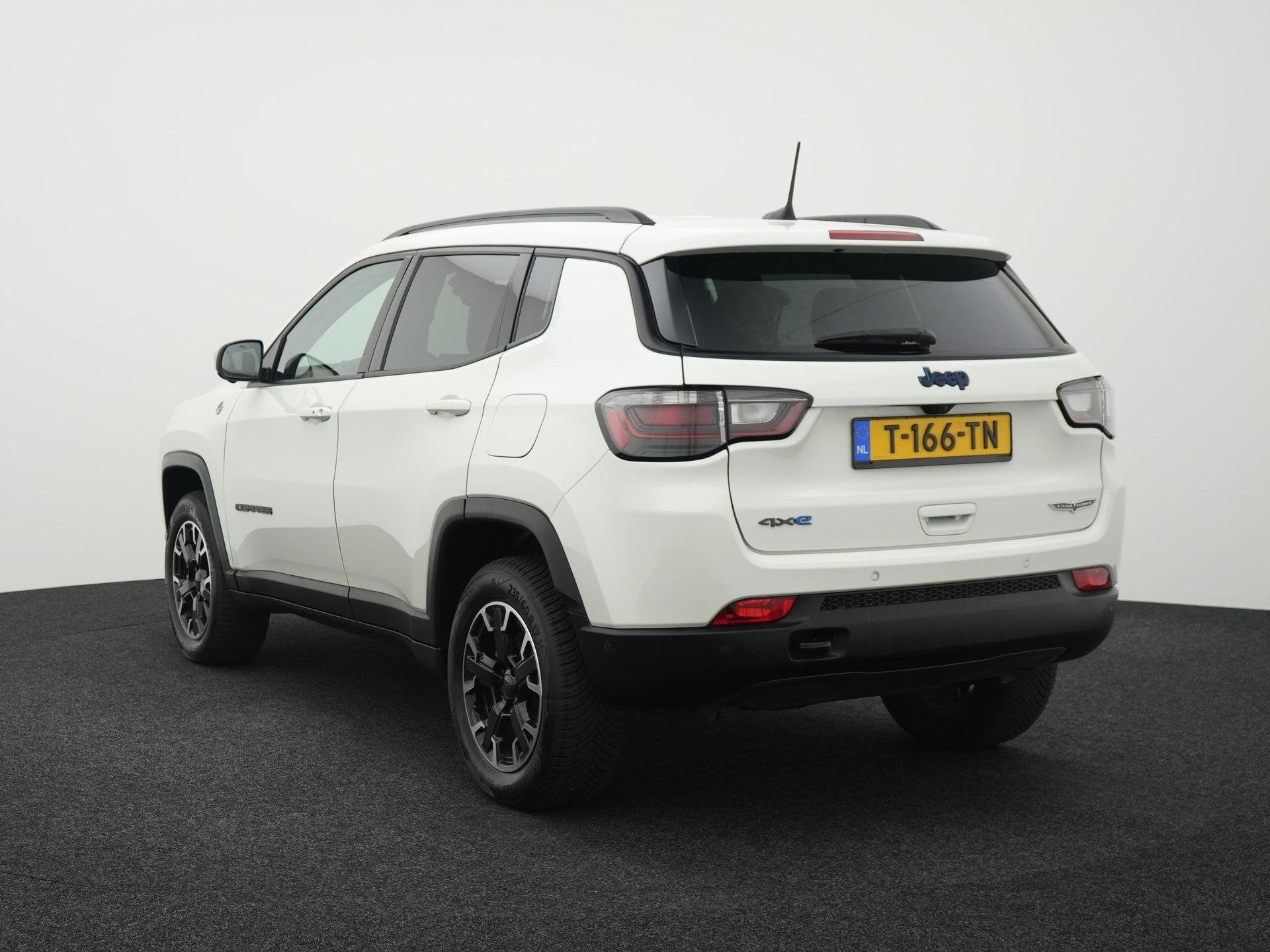 Jeep Compass 4xe 240 Plug-in Hybrid Electric Trailhawk | LED, Automaat, 12 maanden, 4 cilinders, Wit