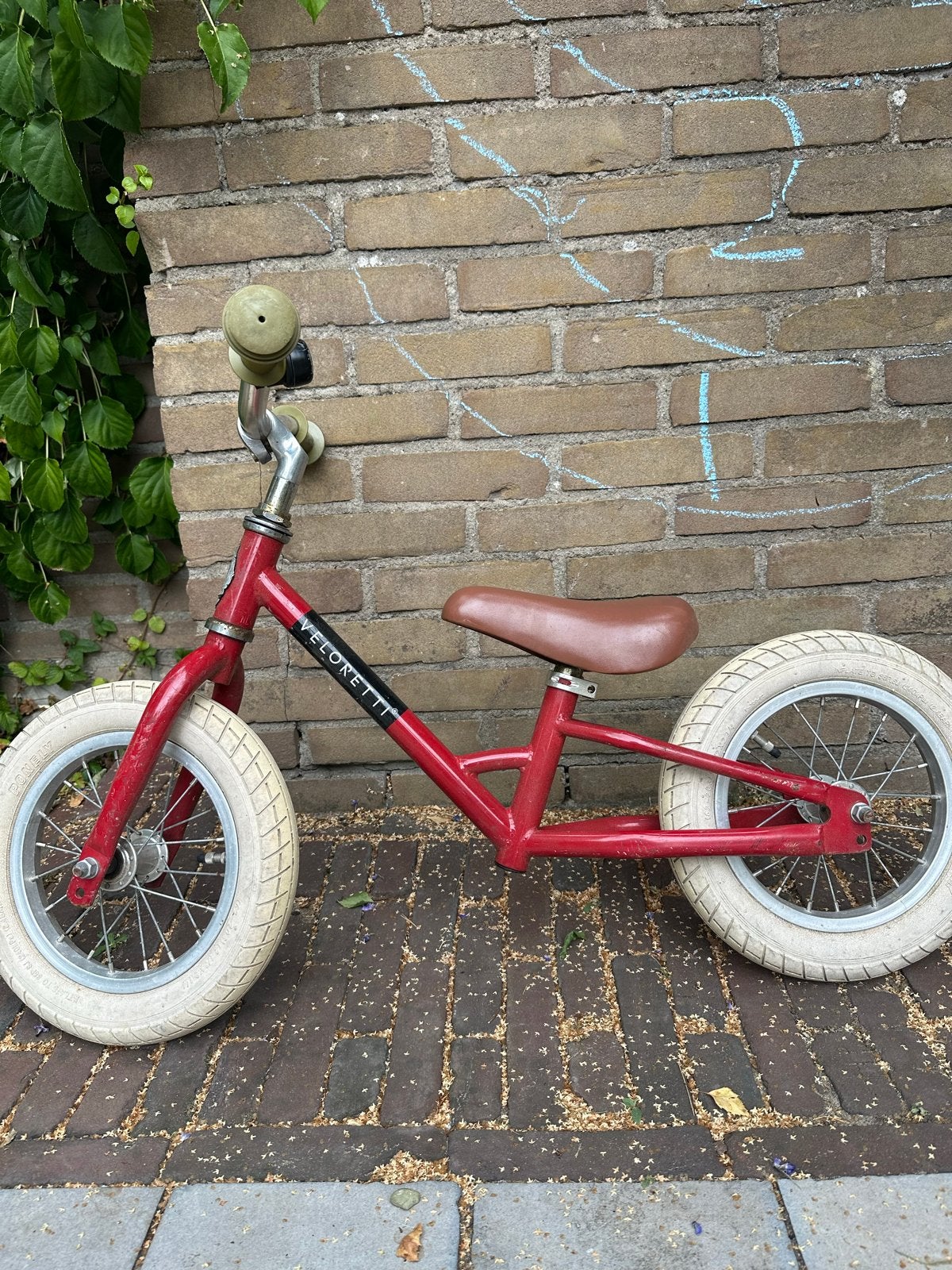 Veloretti loopfiets rood 12 inch, Ophalen, Gebruikt, 16 tot 20 inch