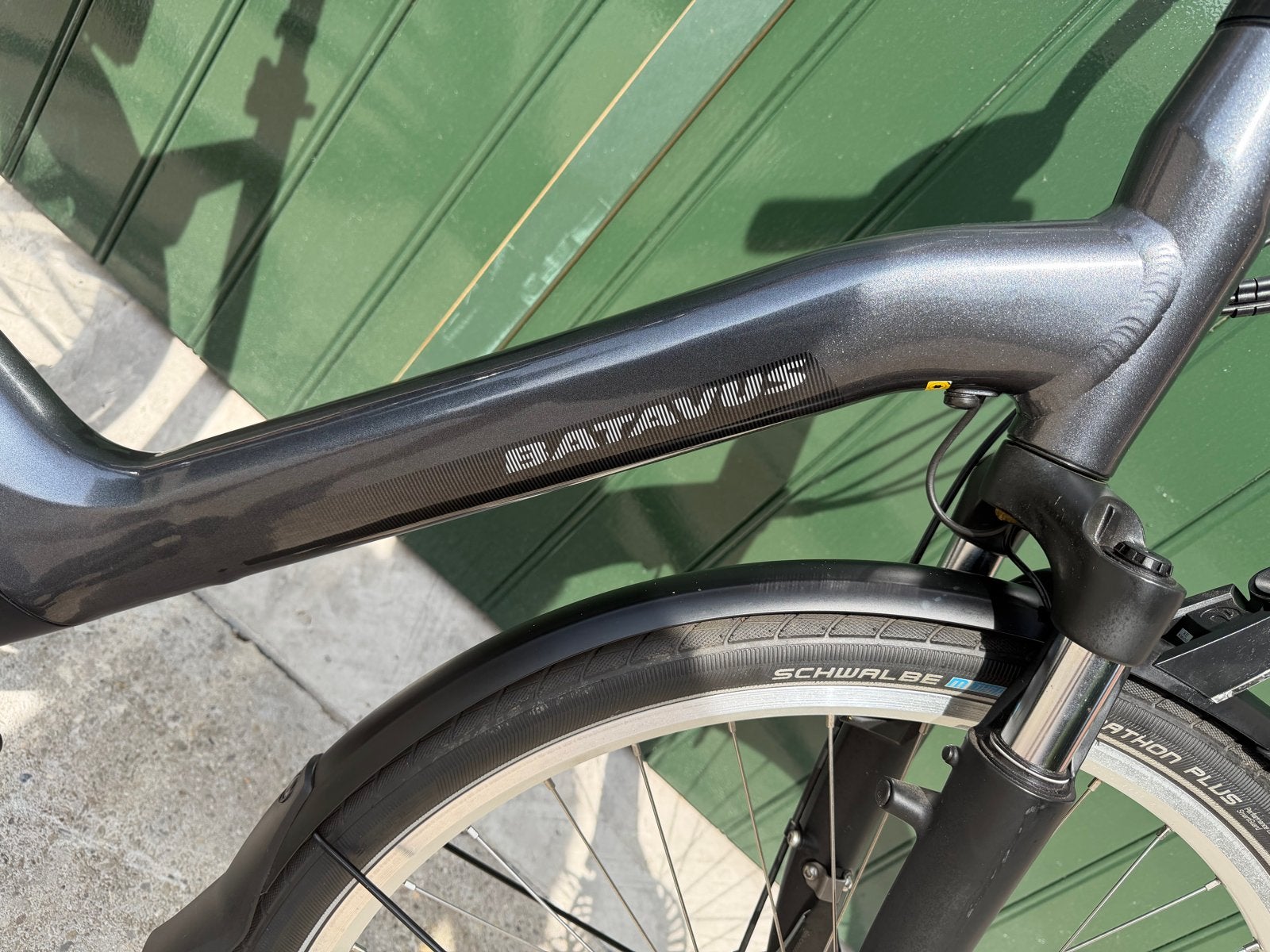 Batavus Finez Lady E-bike - Z.G.A.N. - Bosch Active Line Plu, Batavus, Ophalen of Verzenden, Zo goed als nieuw, 50 km per accu of meer