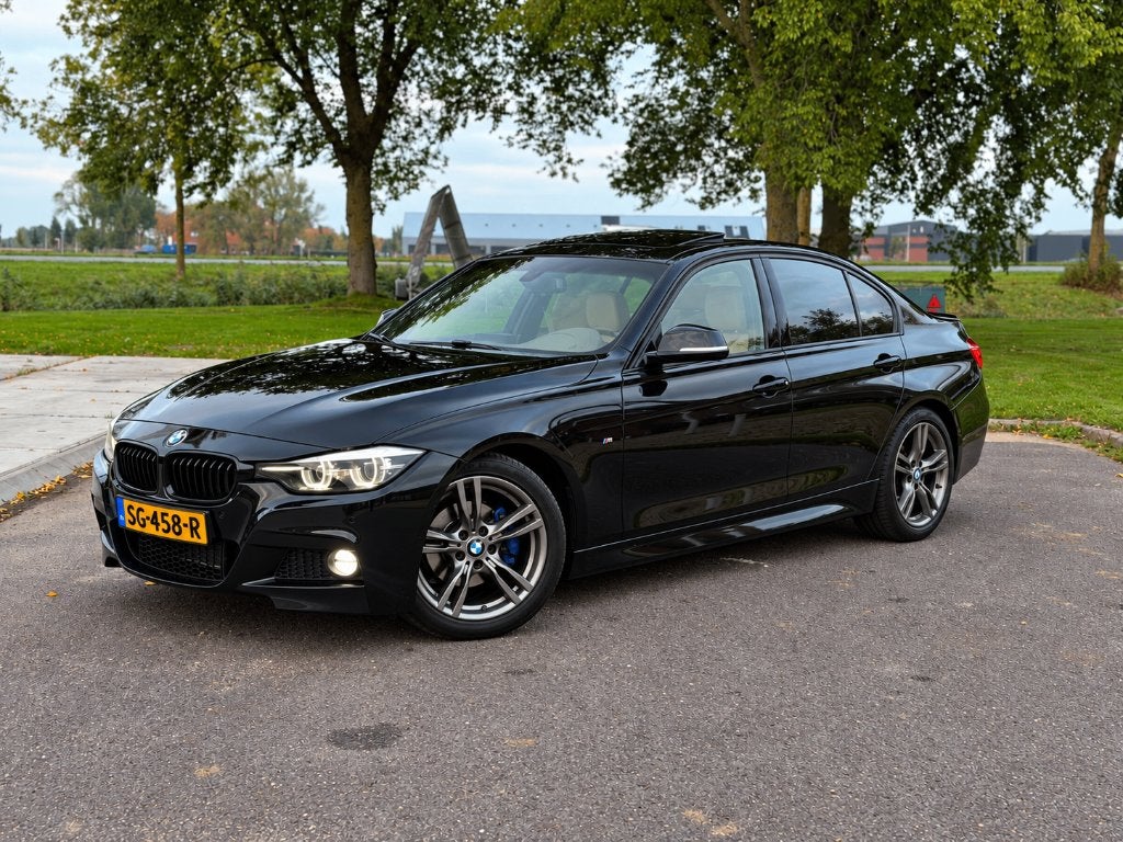 BMW 320i Aut. 2018 184PK M Shadow | NL NAP | Dak | Virtual, Auto's, Achterwielaandrijving, 1800 kg, Euro 6, Zwart