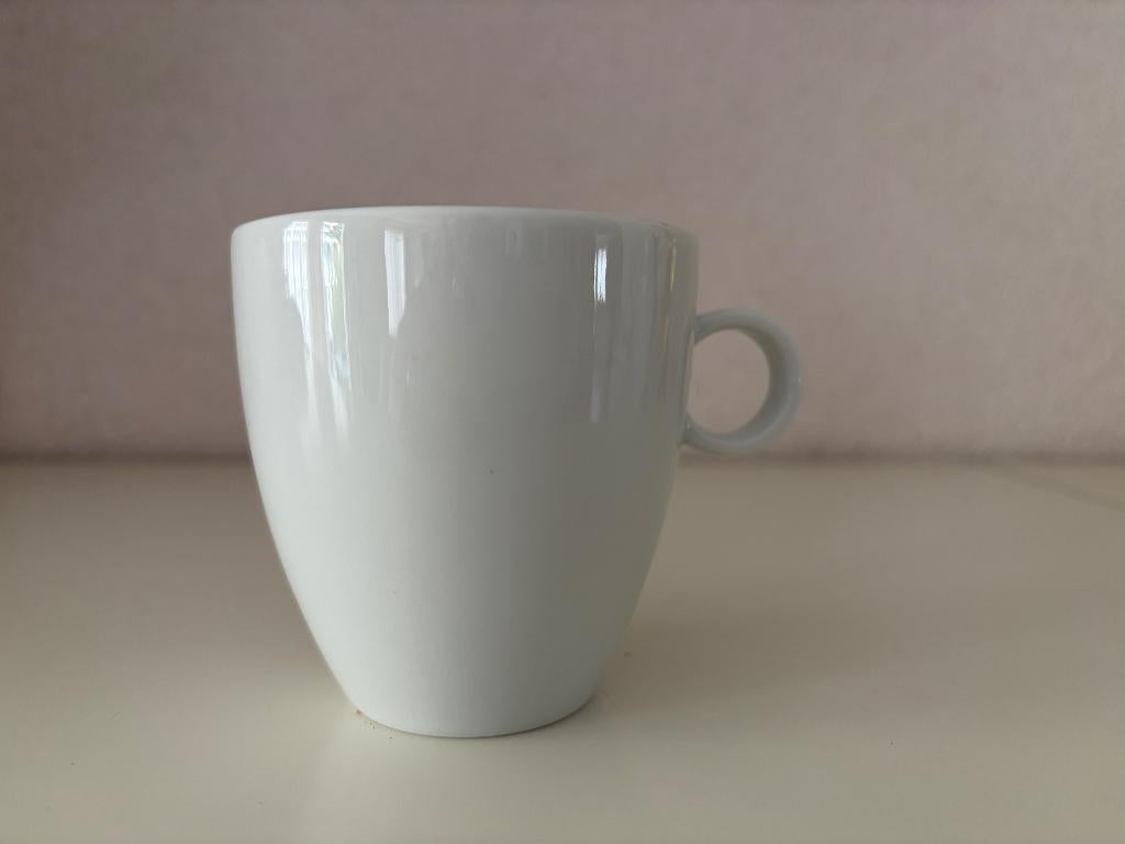 6 Alessi koffiekopjes met schotels Bovero, Verzenden, Zo goed als nieuw, Overige stijlen, Kop(pen) en/of Schotel(s)