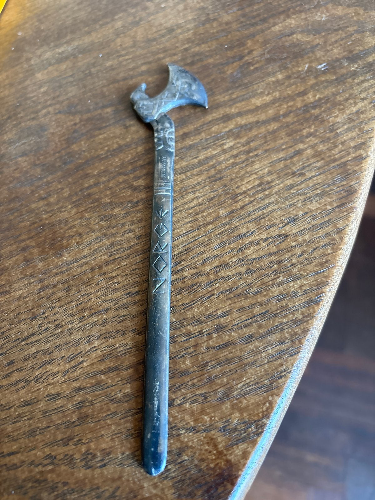 Miniatuur Bijl Flesopener - Uniek en Decoratief, Ophalen