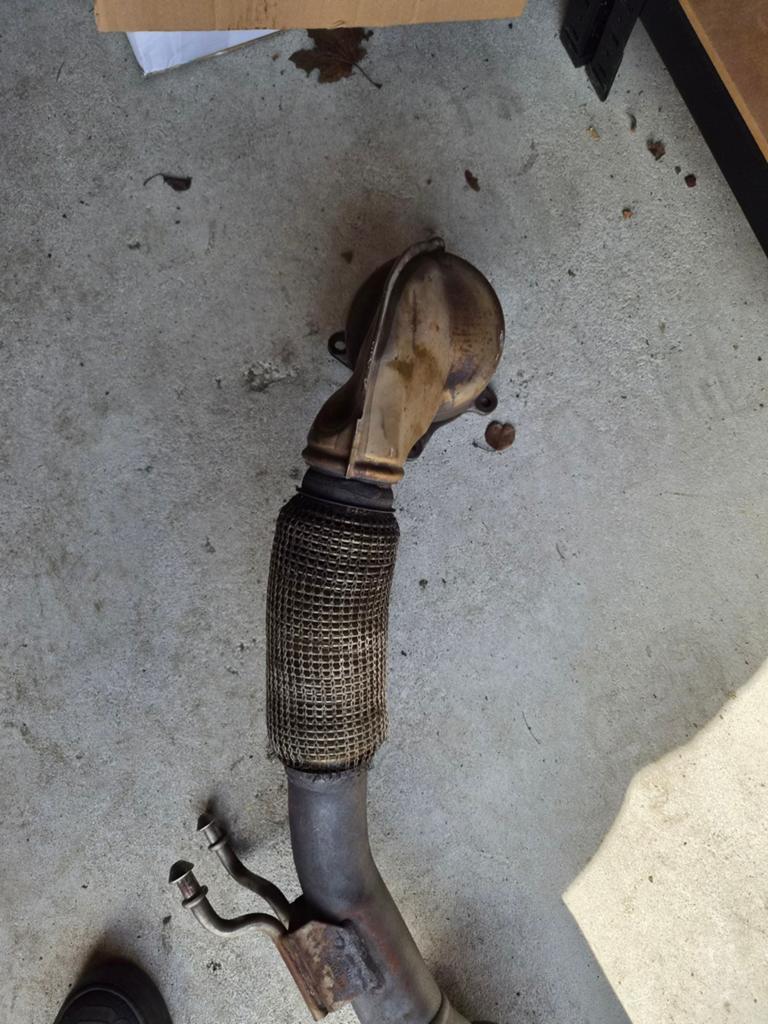 Leon 1p mk2 downpipe katalysator, Ophalen, Seat