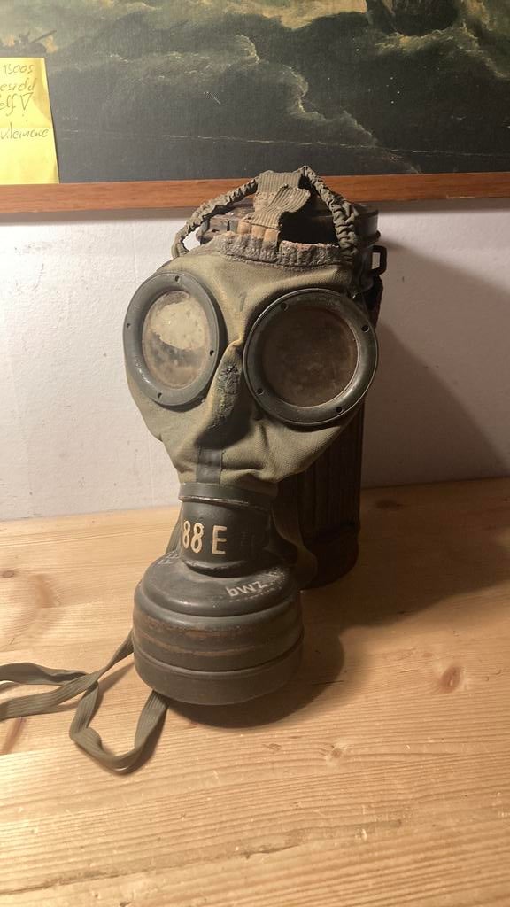 Duits wo2 gasmasker, Verzamelen, Militaria | Tweede Wereldoorlog, Ophalen of Verzenden, Duitsland