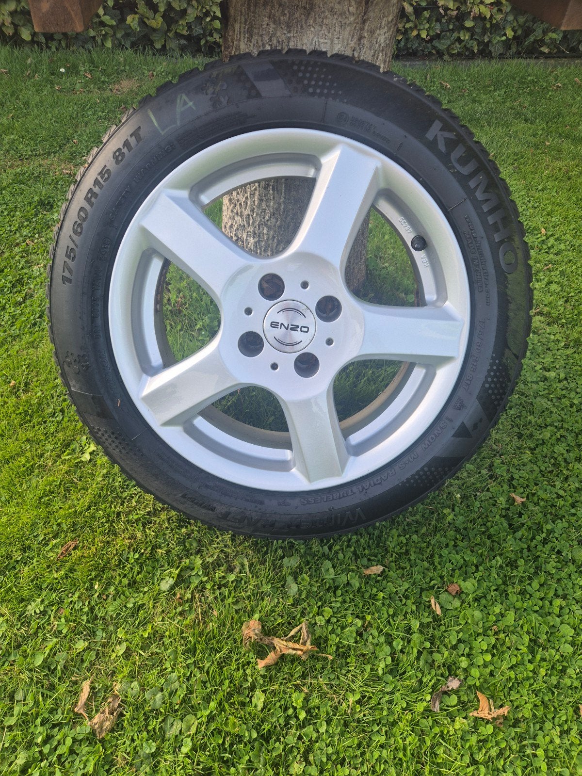 4 Winterbanden met velgen voor Fiat 500 - Kumho Wintercraft, Auto-onderdelen, Ophalen, Gebruikt, 15 inch, 175 mm