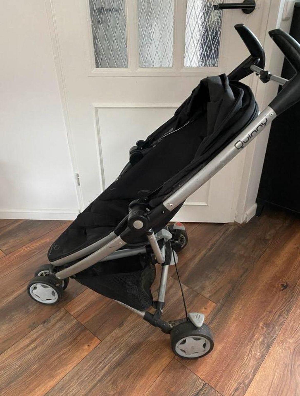 Quinny Buggy Zwart - Compact en Handig, Ophalen of Verzenden, Gebruikt, Quinny, Verstelbare rugleuning