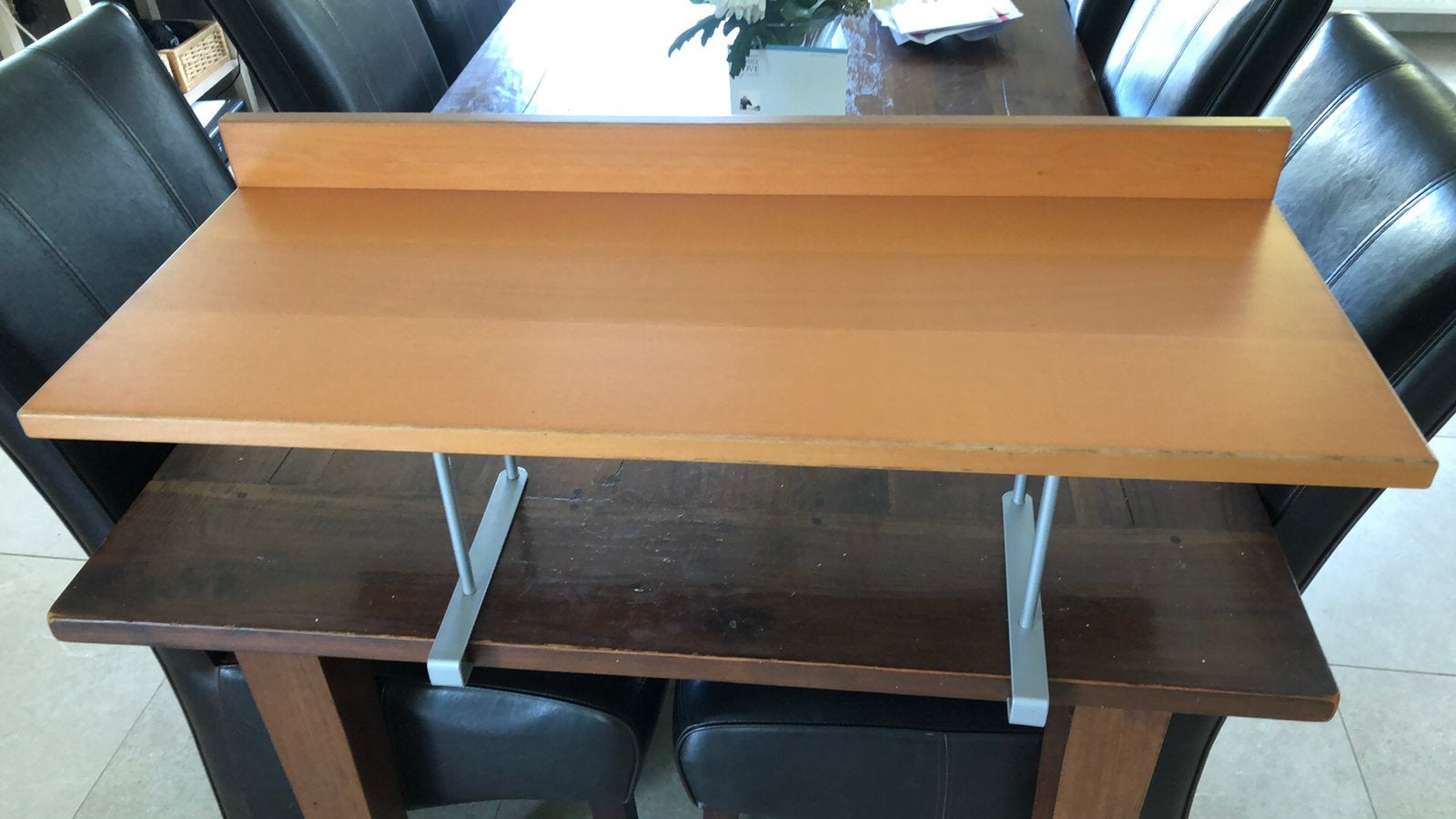 bureau plank, bijv voor beeldscherm op te zetten, Ophalen, Zo goed als nieuw