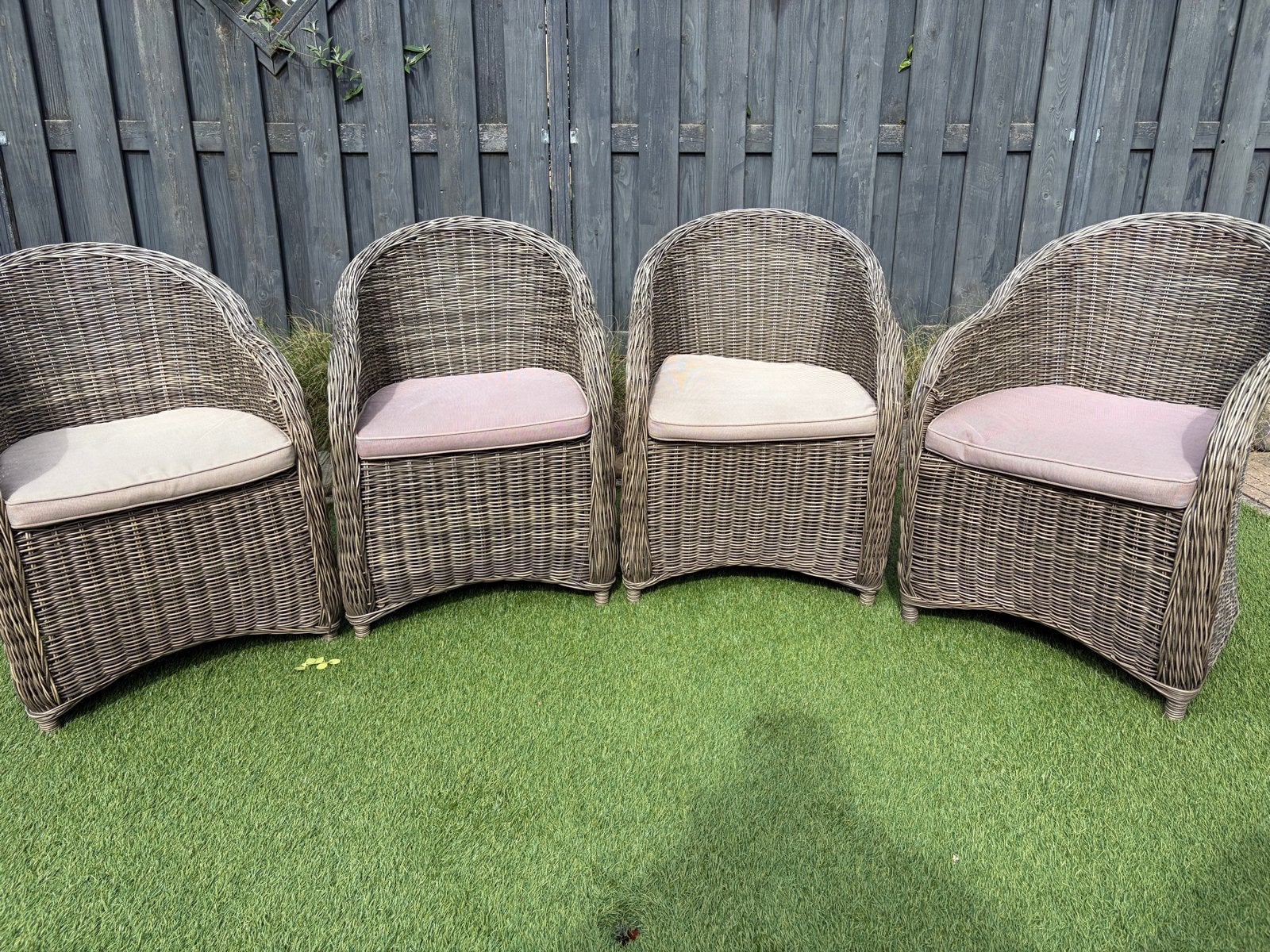 Set van 4 Wicker Tuinstoelen met Kussens, Tuin en Terras, Ophalen, Gebruikt, Wicker