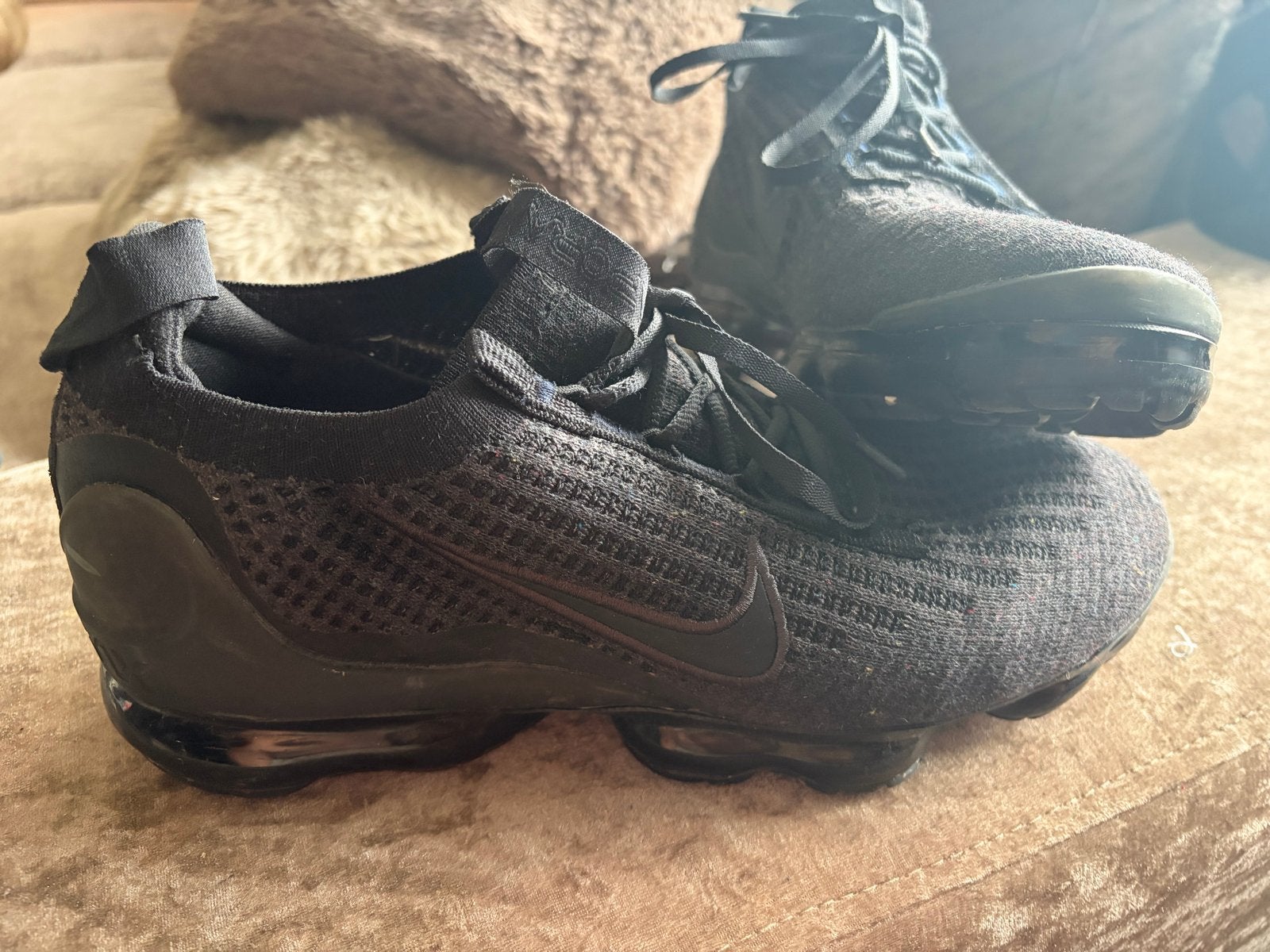 Nike Vapormax - Maat 42 -, Ophalen of Verzenden, Zo goed als nieuw, Zwart, Sneakers of Gympen