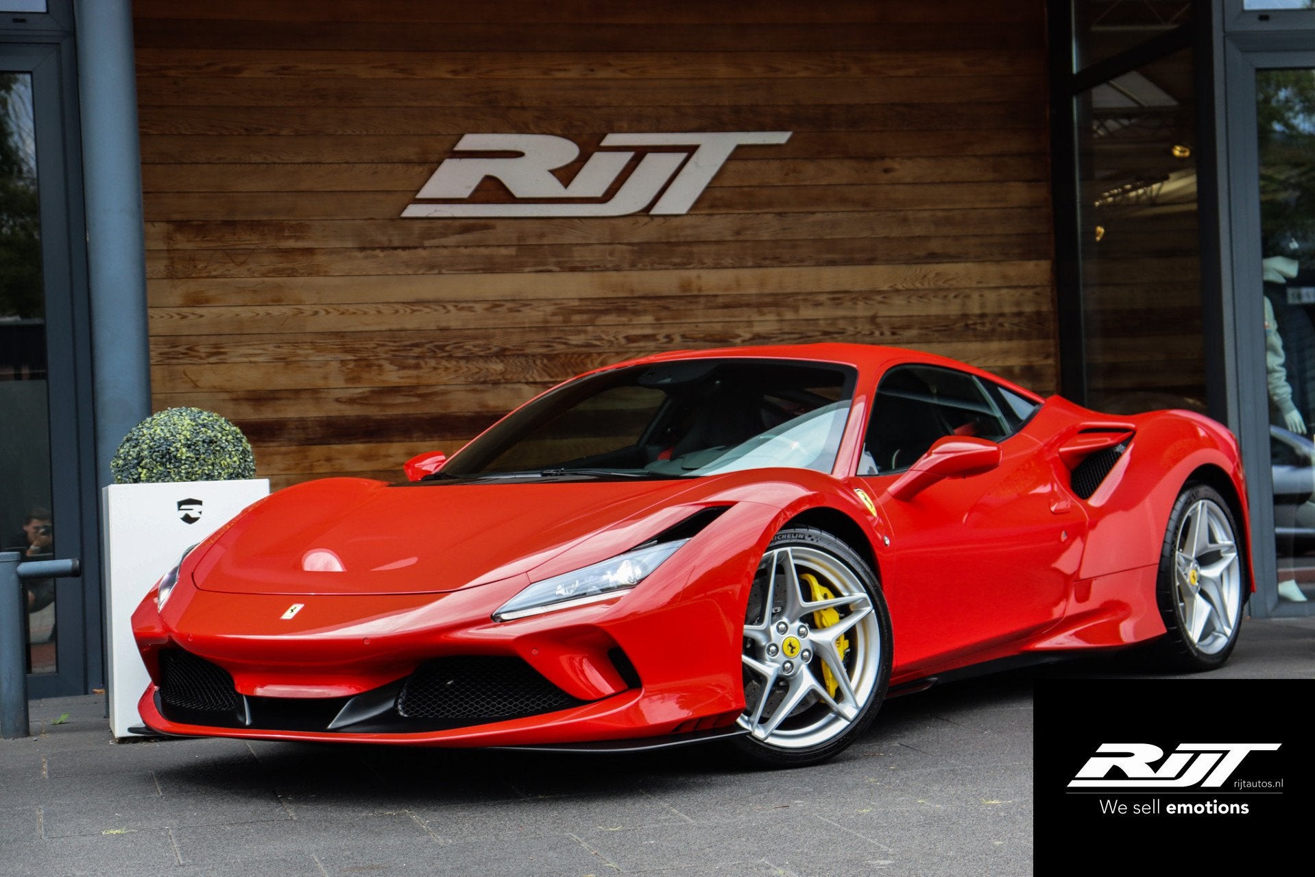 Ferrari F8 Tributo 3.9 V8 HELE BTW *Drivers Display/Carbon B, Auto's, Automaat, Achterwielaandrijving, Gebruikt, 1505 kg