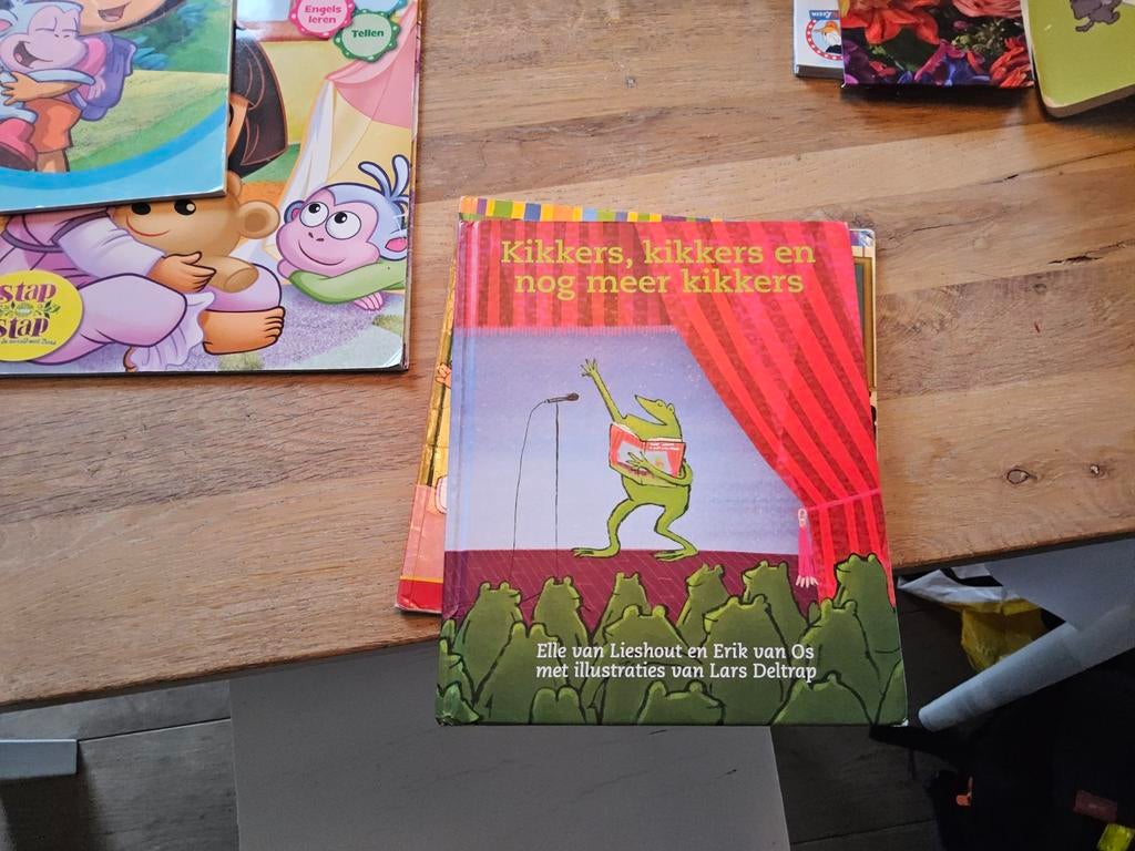 Kikkers, kikkers en nog meer kikkers, Ophalen of Verzenden, Gelezen, Erik van Os; Elle van Lieshout