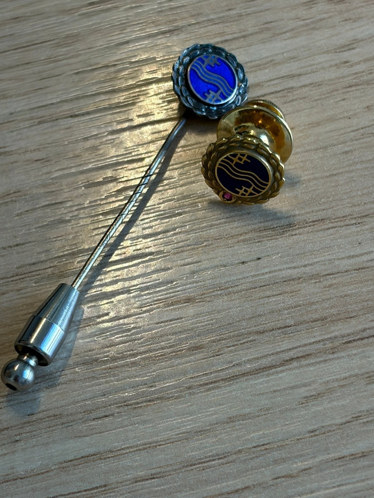 Jubileum speldjes Philips, Ophalen of Verzenden, Zo goed als nieuw, Zilver