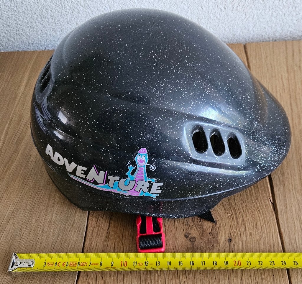 Kinder helm kunststof metalic 2 á 3 jaar nette staat, stoer!, Ophalen of Verzenden, Zo goed als nieuw, Overige maten, Jongen of Meisje