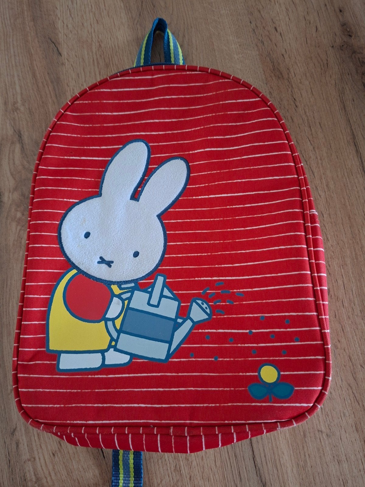 Nijntje rugzakje rood met wit gestreept, Overige merken, Gebruikt, Minder dan 30 cm, Ophalen of Verzenden