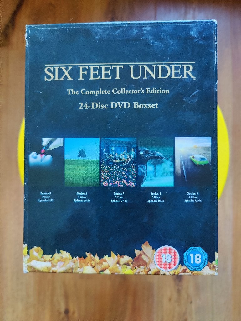 Six feet under - seizoen 1 t/m 5 - 24 DVDs, Cd's en Dvd's, Vanaf 12 jaar, Ophalen of Verzenden, Zo goed als nieuw, Actie en Avontuur
