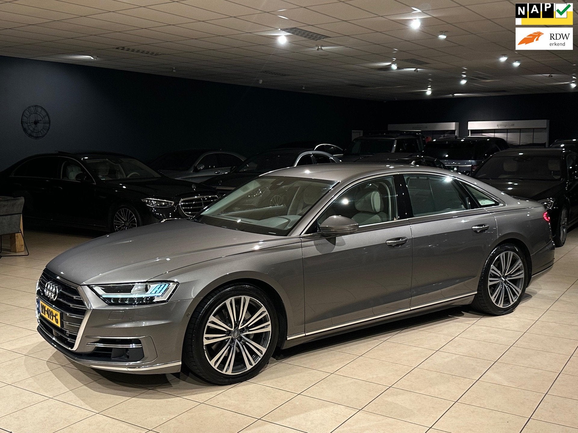 Audi A8 50 TDI Quattro/1e Eig/BTW/Massage/Matrix/Top, Auto's, Automaat, Gebruikt, Bedrijf, Sedan