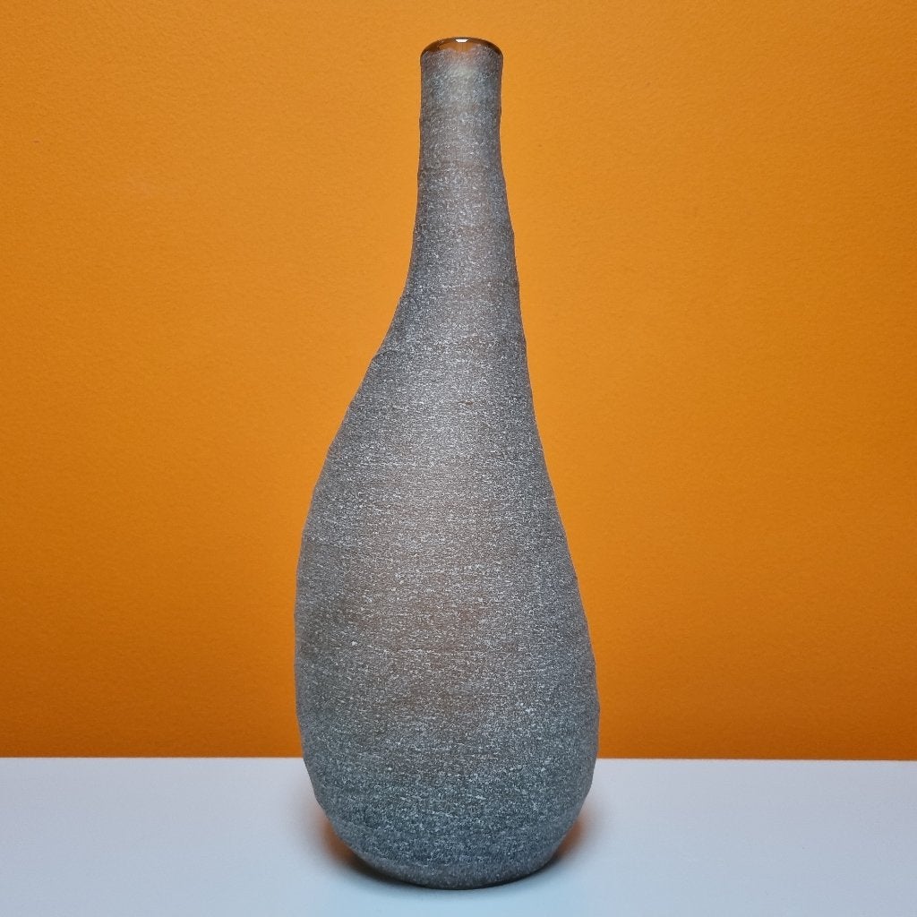 prachtige bloemenvaas met organische vorm in gestraald glas, Huis en Inrichting, 30 cm, Ophalen of Verzenden, Meerkleurig, Met patroon/structuur