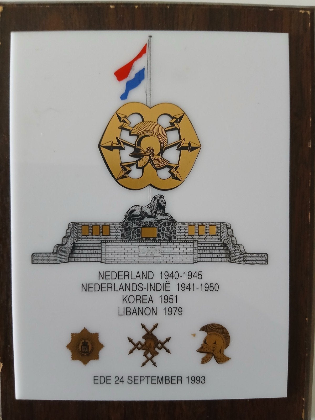 herdenkingsplaquette ter ere van Nederlandse veteranen, Verzamelen, Ophalen, Landmacht, Nederland