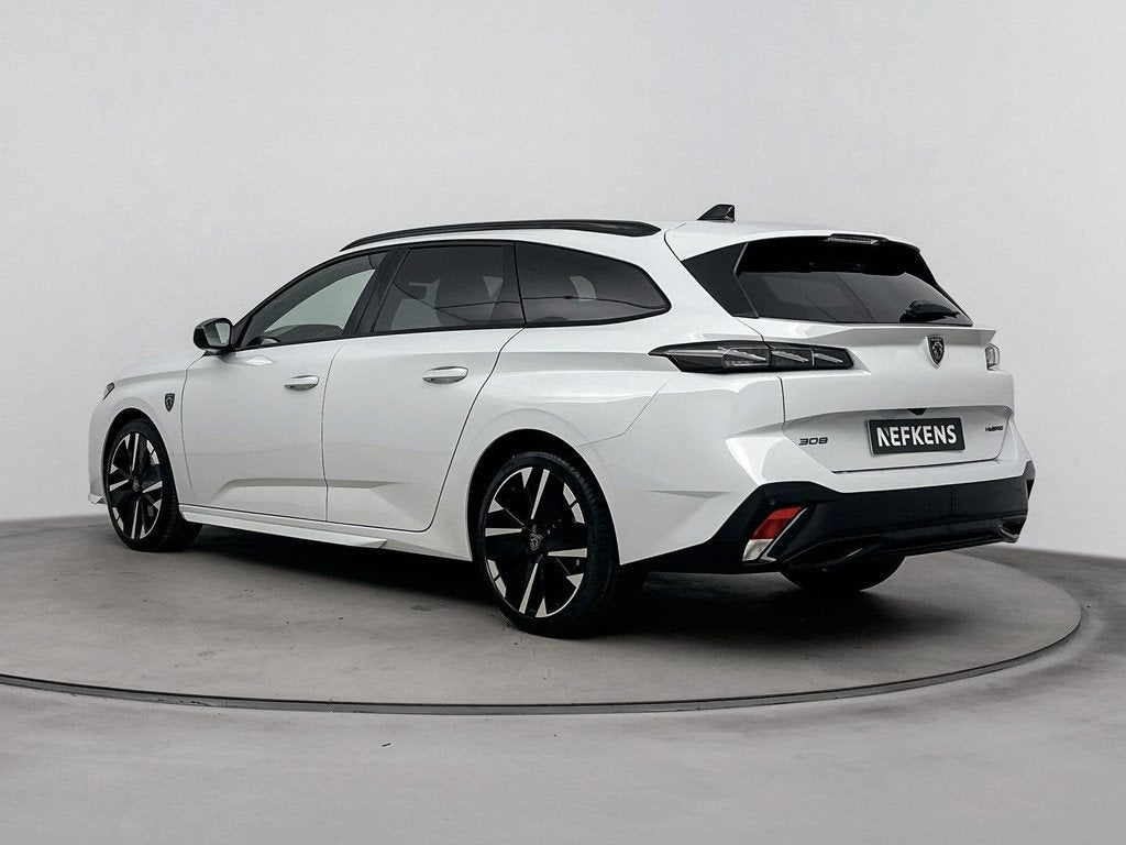 Peugeot 308 SW 1.2 Hybrid 145 e-DCS6 GT | Voorraad! | 360 ca, 1402 kg, Euro 6, 1199 cc, Wit