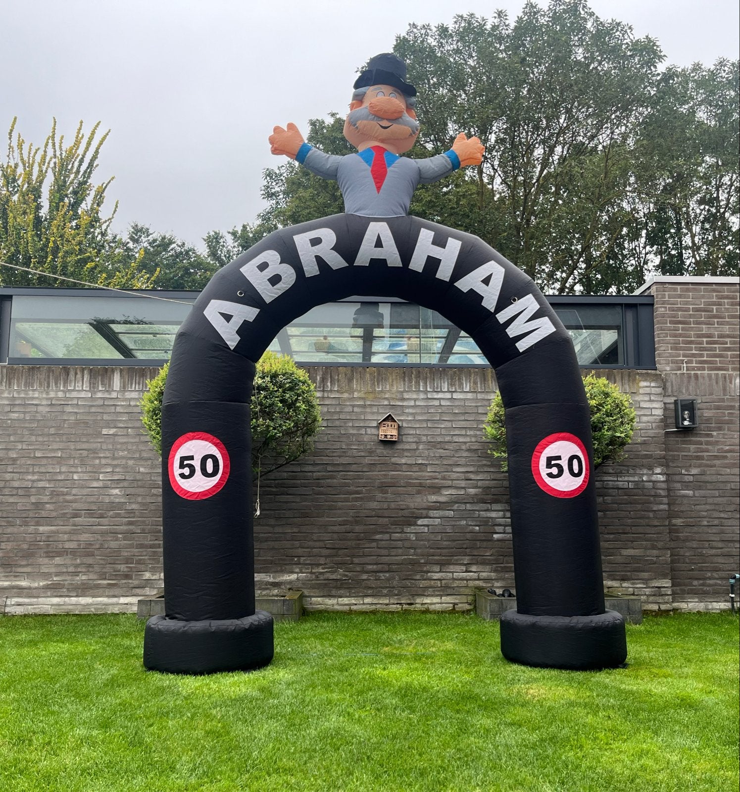 Te huur opblaasbare Abraham of Sarah 50 jaar boog, Ophalen, Gebruikt, Versiering, Abraham of Sarah