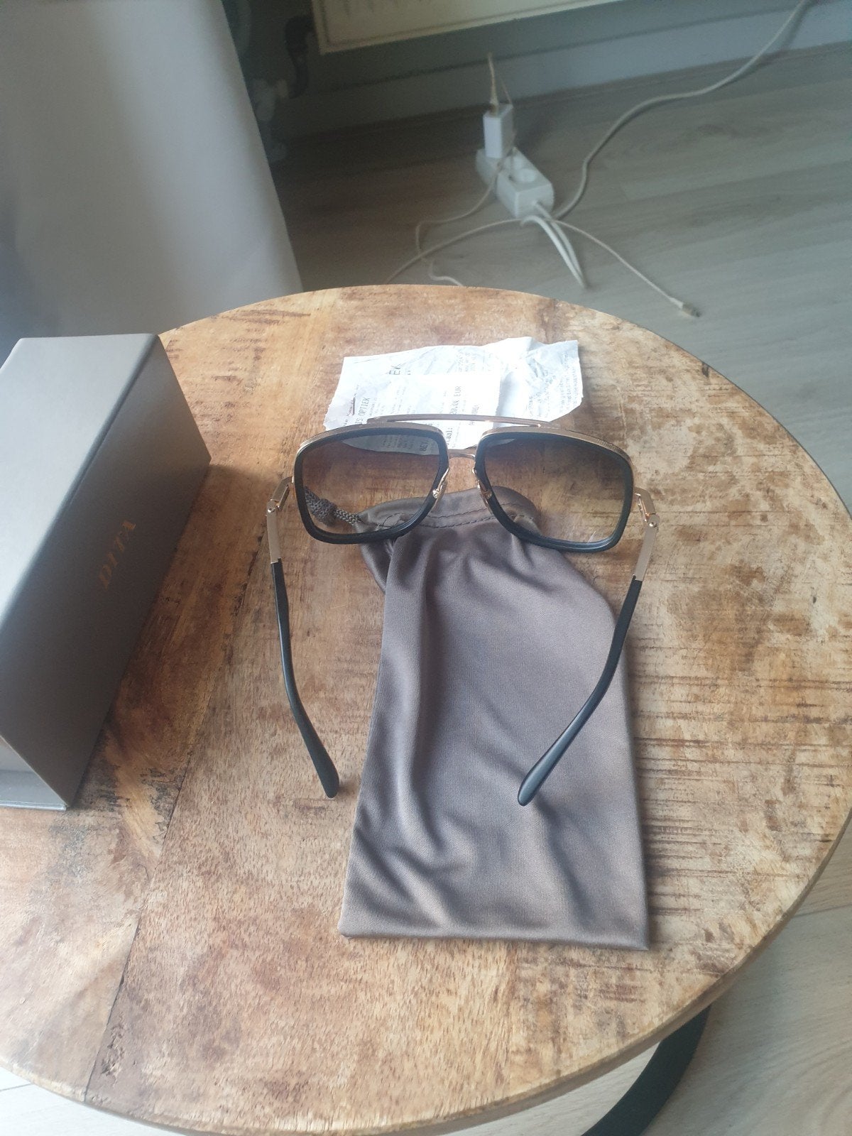 DITA Zonnebril - Zo goed als nieuw, Overige merken, Zonnebril, Zwart, Ophalen of Verzenden