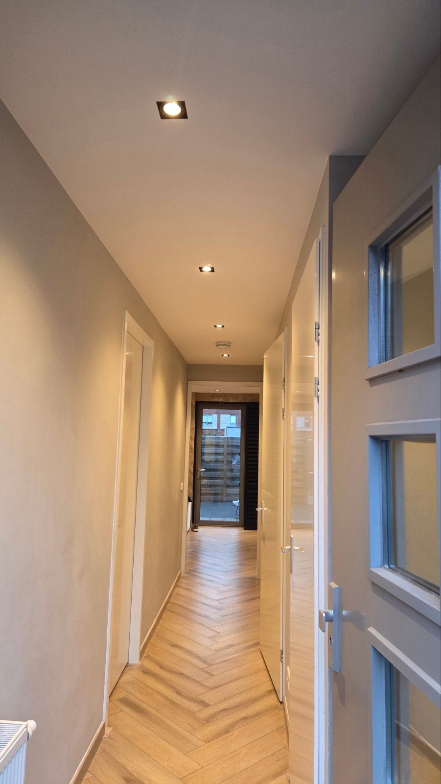 Vakkundige Schilder- en Behangwerken met Oog voor Detail