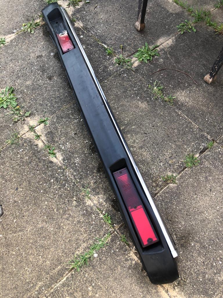 achterbumper voor een Jaguar XJ40, Auto-onderdelen, Gebruikt, Ophalen of Verzenden, Jaguar, Achter
